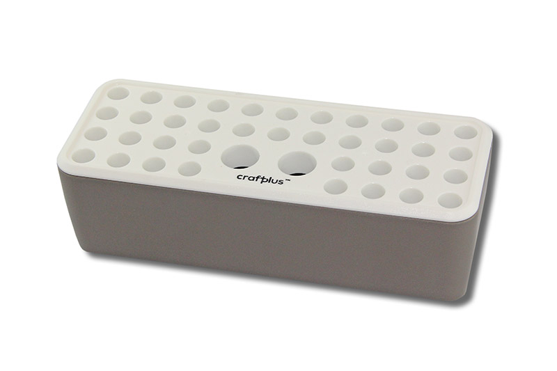 IMG_1438 Werkzeugblock / Punziereisenblock aus Kunststoff