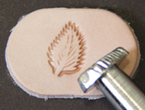 Punziereisen / Prägewerkzeug / Lederstempel L949 ( Bä-06 )